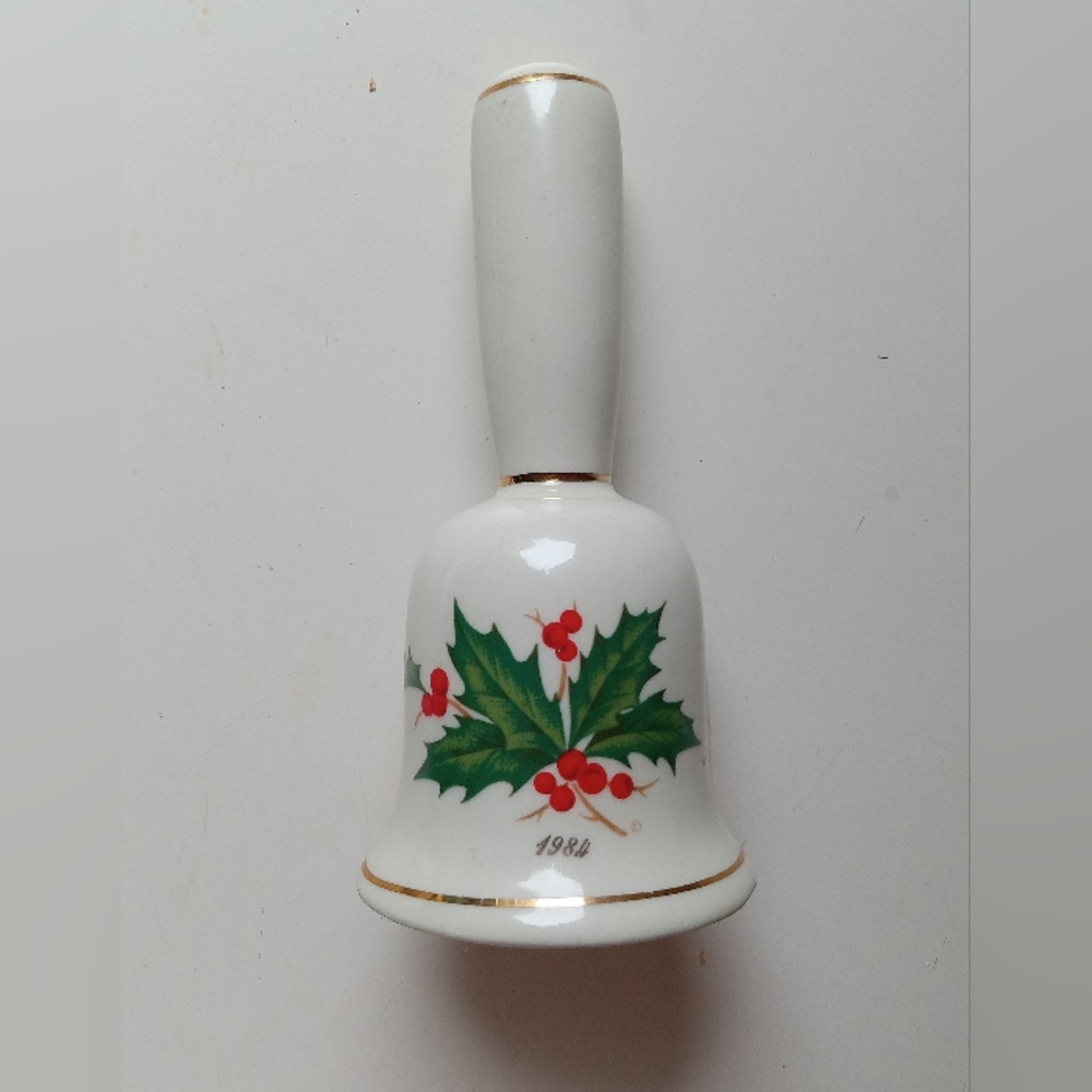 Vintage 1984 Christmas Bell